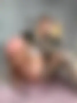 mc-Olivia's Live Sex Cam Show