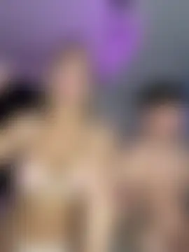 iam_sofia__'s Webcam Show