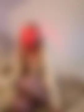 SexySaraxxoo's Live Sex Cam Show