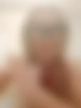 visnjica's Live Sex Cam Show