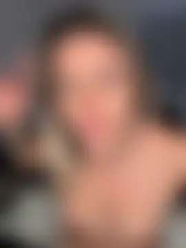 petrouchkaaa_'s Live Sex Cam Show