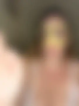 largeboobies30's Webcam Show