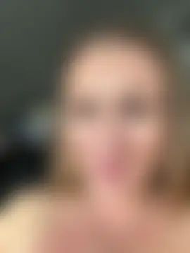 RuslanaXX's Live Sex Cam Show