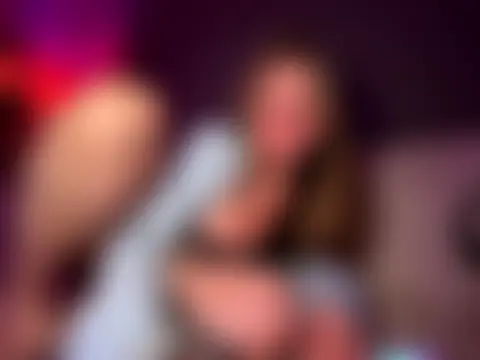 chloetease's Webcam Show