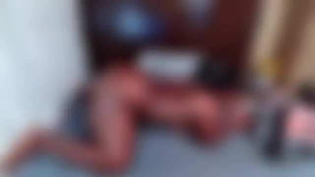 Smoochy-'s Live Sex Cam Show