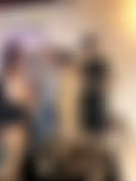 royalgirls_x's Live Sex Cam Show