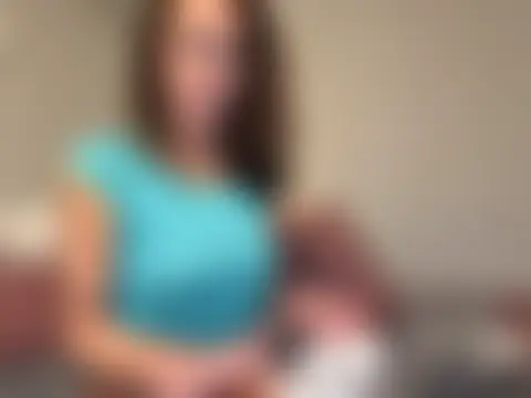 PetitemarieeThaReal's Live Sex Cam Show