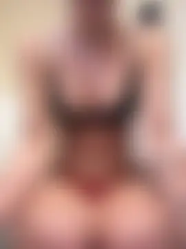 OliviaMaeBabe's Live Sex Cam Show