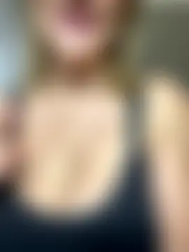 Veryvery30's Live Sex Cam Show