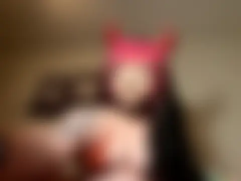 khloekarma's Live Sex Cam Show