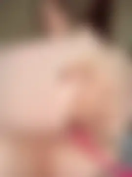 MommmyYummy's Webcam Show