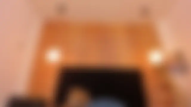 Emily_brown04's Webcam Show