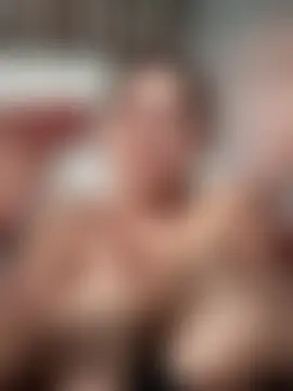 Horny-Mommy-Dirty's Live Sex Cam Show