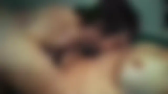 Bambieyez4's Webcam Show