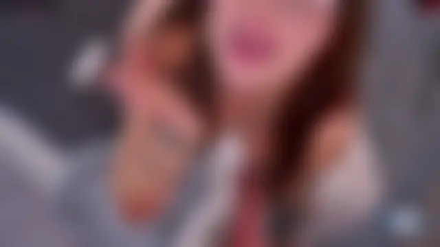 Bllowjoyy's Live Sex Cam Show