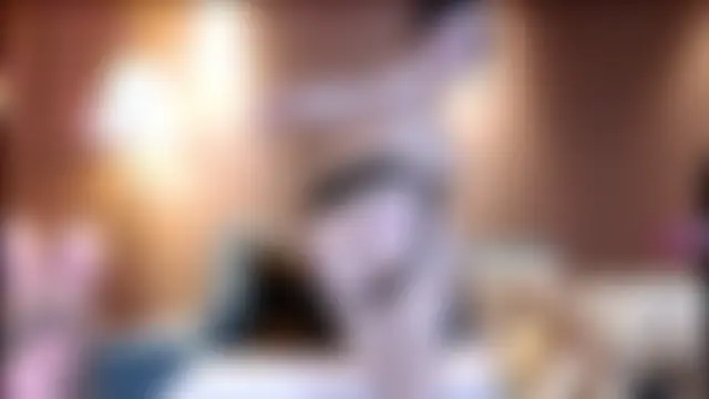 AYW-21's Live Sex Cam Show