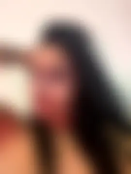 EllaBlowy's Live Sex Cam Show