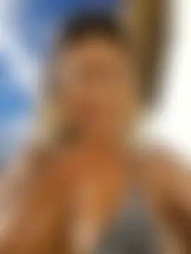 CelynaRoss' Live Sex Cam Show