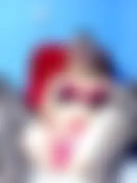 Lora85's Live Sex Cam Show