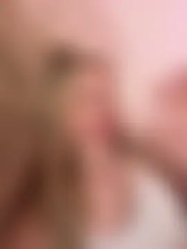 SexySaraxxoo's Webcam Show