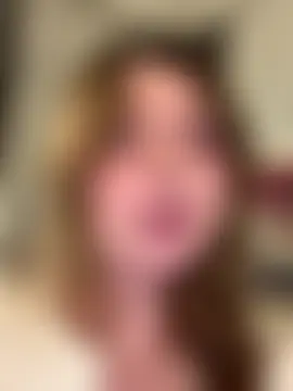 curvyflawless' Webcam Show