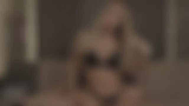 monchhichiss' Live Sex Cam Show