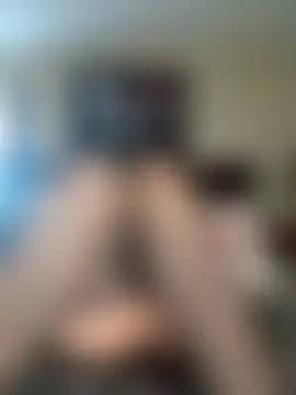 HOTWIFEVenessa69's Live Sex Cam Show