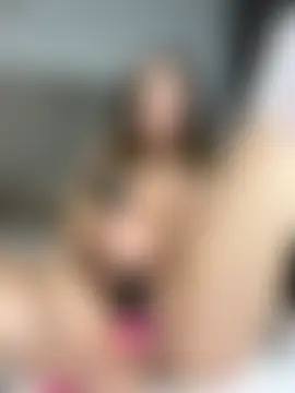 SweetieSinXXX's Webcam Show