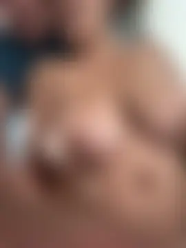 Horny-Mommy-Dirty's Webcam Show