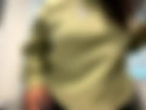 silkygemm's Live Sex Cam Show