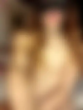 CumonLuna's Live Sex Cam Show