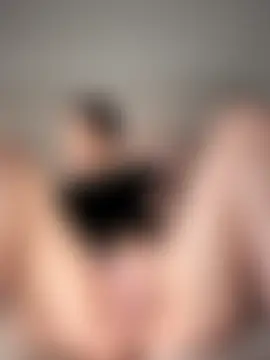 roxxxyrose's Live Sex Cam Show