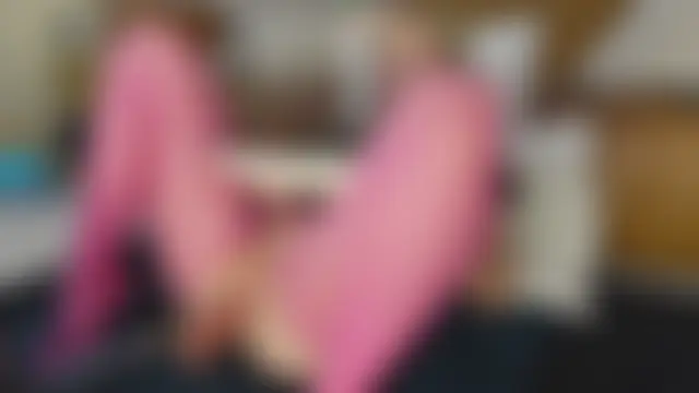 Taylorlove303's Live Sex Cam Show