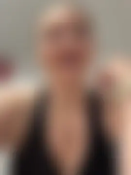 BustyBonnieUK's Live Sex Cam Show