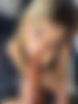 AngelBlushXXX's Webcam Show