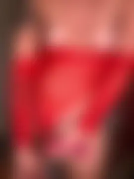 strawberry_queen2's Live Sex Cam Show