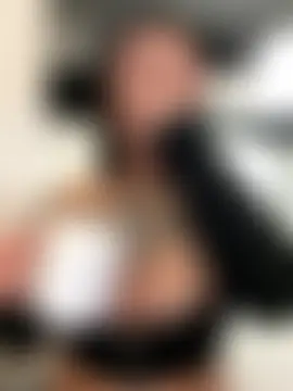 Rae_Lil_White's Webcam Show