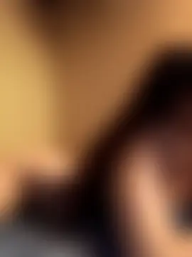 CurlyElisa's Live Sex Cam Show