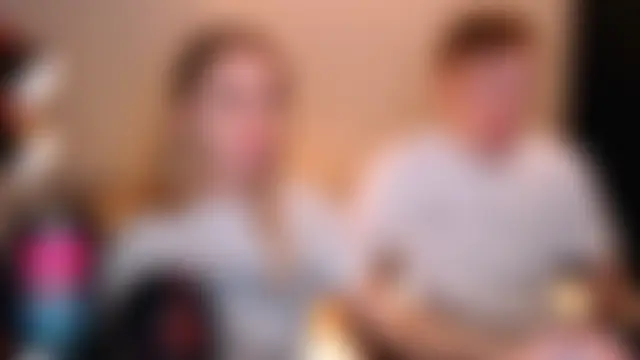 juliaanddima's Live Sex Cam Show