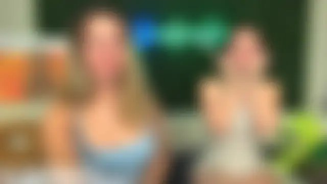 boomboomr00m's Webcam Show