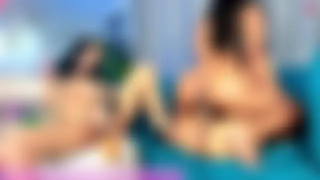 Evil_Giirls' Webcam Show