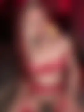 avacrush's Live Sex Cam Show