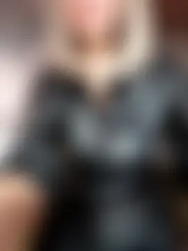 _AliceWine_'s Live Sex Cam Show