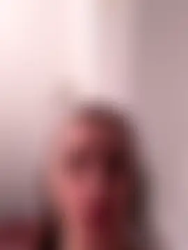 AuraPure's Live Sex Cam Show