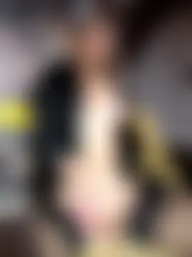 _AliceWine_'s Live Sex Cam Show