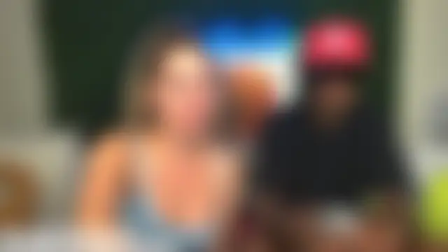 boomboomr00m's Live Sex Cam Show