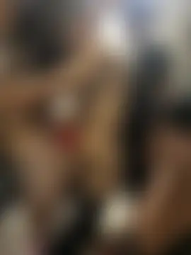 royalgirls_x's Live Sex Cam Show