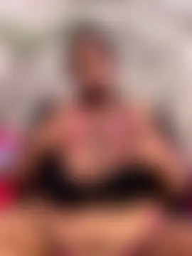 BigFineSelena's Live Sex Cam Show