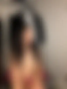 nikkiloveee's Live Sex Cam Show