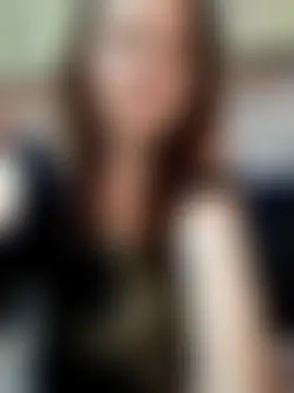 Sweet-milf-'s Live Sex Cam Show